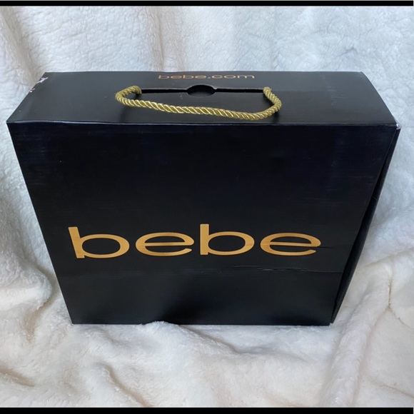 BEBE GOLD “SHIREEN” HEELS WITH GOLD CHAIN-LINK - Picture 9 of 11